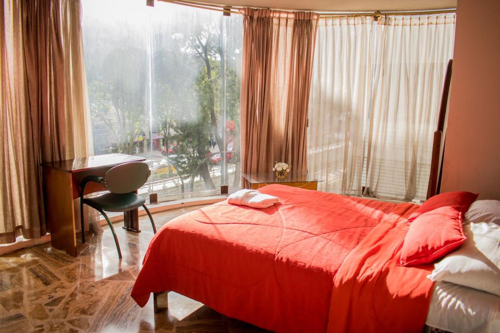 Hotel Cristal Palace 로하 외부 사진